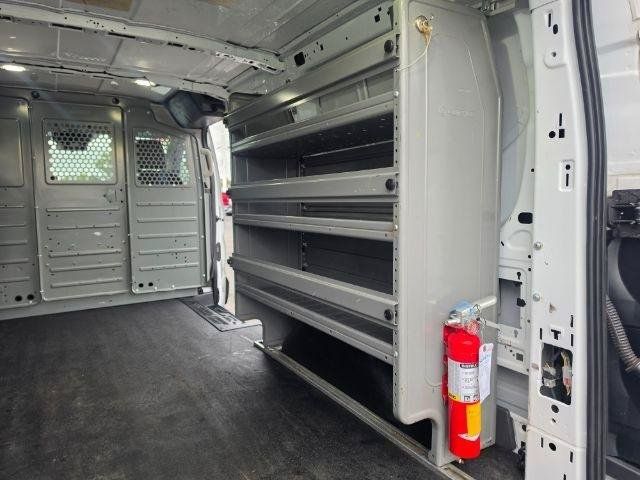 Used 2020 Ford Transit 150 Low Roof RWD image 40