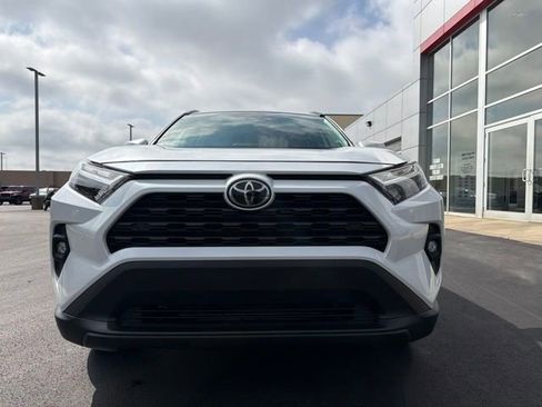 Used 2025 Toyota RAV4 XLE Premium w/ Weather Package AWD/4WD image 2