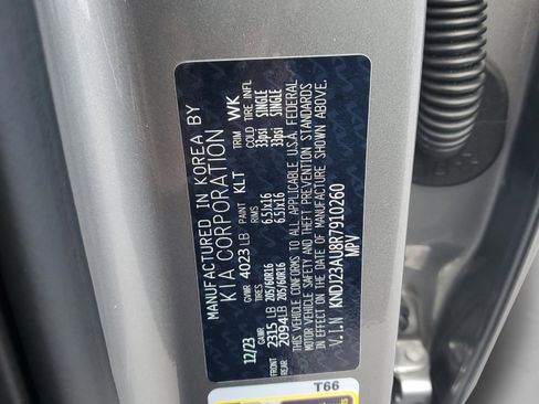 Certified 2024 Kia Soul LX w/ Option Group 015 FWD image 31