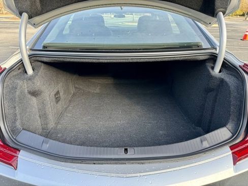 Used 2019 Cadillac XTS Luxury image 17