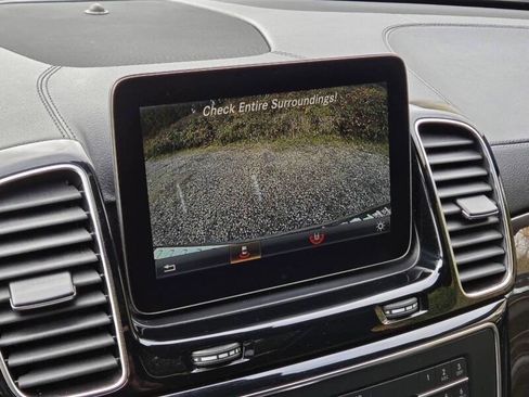 Used 2017 Mercedes-Benz GLS 450 4MATIC image 22