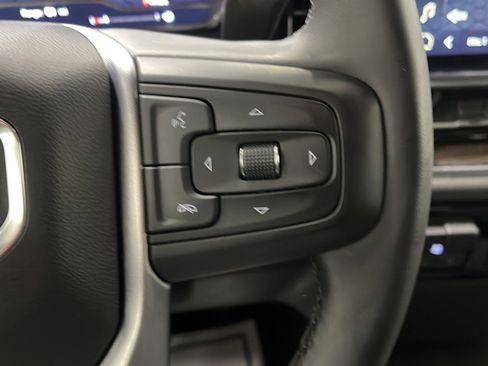 Used 2025 GMC Sierra 1500 Elevation AWD/4WD image 7