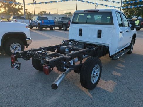 New 2025 Chevrolet Silverado 2500 W/T w/ Snow Plow Prep/Camper Package AWD/4WD image 19