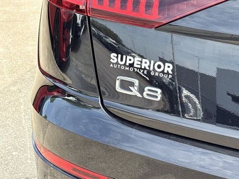 Used 2019 Audi Q8 Prestige AWD/4WD image 6