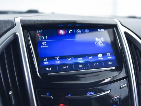 Used 2015 Cadillac SRX Luxury w/ Driver Awareness Package image 21