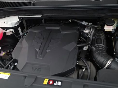 New 2026 Kia Carnival SX image 8