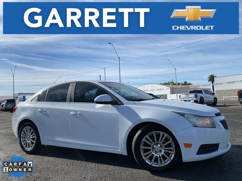 Used 2011 Chevrolet Cruze Eco image 1