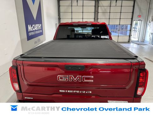 Used 2022 GMC Sierra 1500 Elevation AWD/4WD image 7