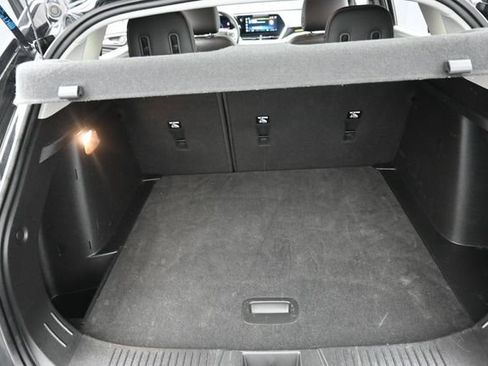 Used 2024 Chevrolet Trax LT w/ Driver Confidence Package FWD image 26