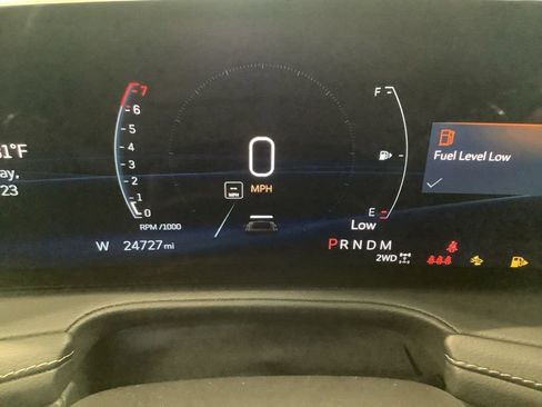 Used 2024 Cadillac XT4 Premium Luxury AWD/4WD image 8