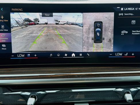 New 2027 BMW X7 xDrive40i w/ M Sport Package AWD/4WD image 36