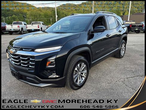 Used 2025 Chevrolet Equinox LT w/ Convenience Package II AWD/4WD image 1