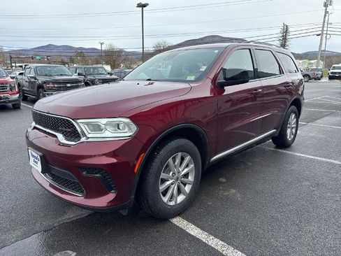 Used 2023 Dodge Durango SXT Launch Edition image 7