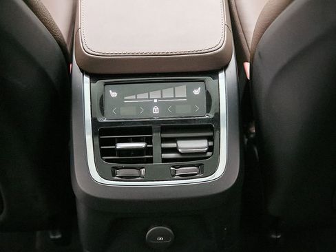 Certified 2023 Volvo XC90 T8 Plus w/ Protection Package AWD/4WD image 24