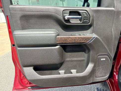 Used 2022 GMC Sierra 1500 Denali w/ Denali Premium Package image 23