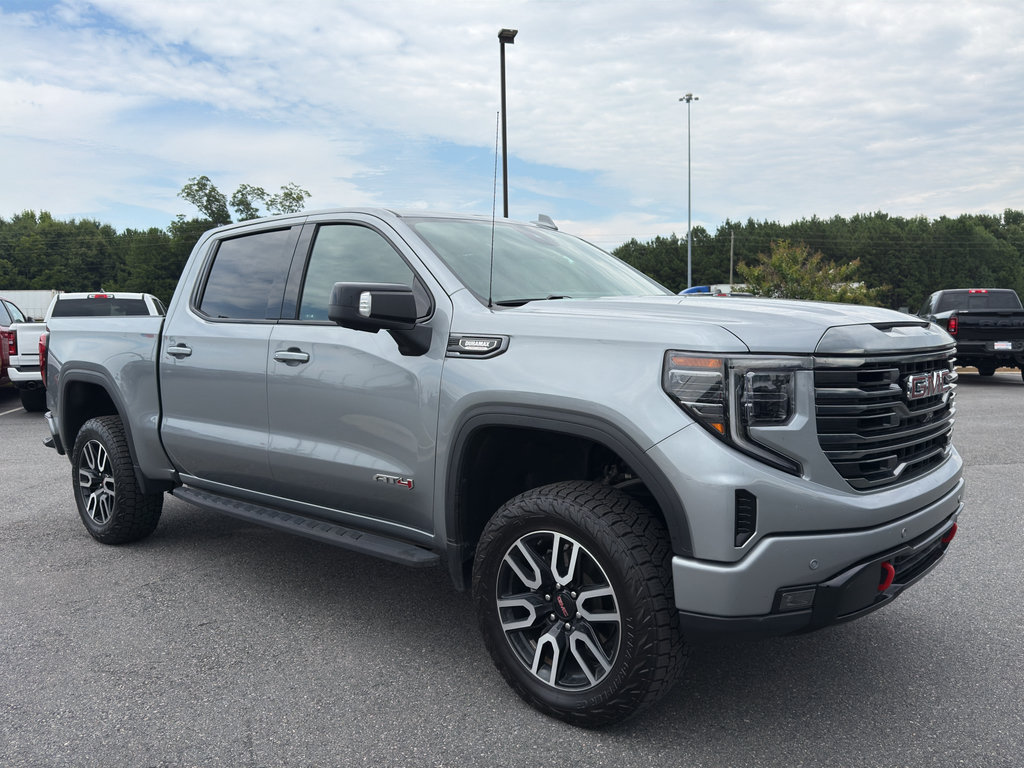 Used 2024 GMC Sierra 1500 AT4 w/ AT4 Premium Package AWD/4WD image 2