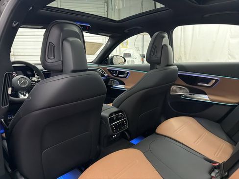 New 2026 Mercedes-Benz E 53 AMG e 4MATIC Sedan image 18