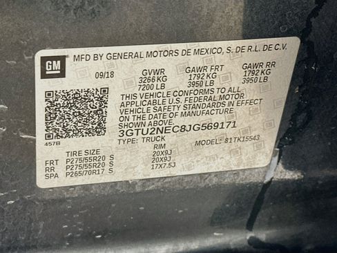 Used 2018 GMC Sierra 1500 SLT w/ SLT Premium Package AWD/4WD image 12