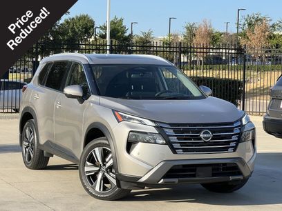 Certified 2025 Nissan Rogue SL w/ Tech Package