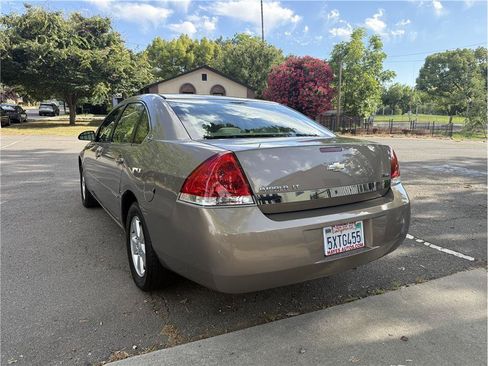 Used 2007 Chevrolet Impala LT w/ Preferred Equipment Group FWD image 5