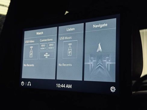 Used 2021 Cadillac Escalade Premium Luxury w/ LPO, Illumination Package image 30