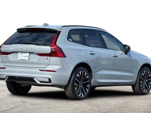 New 2026 Volvo XC60 B5 Ultra w/ Protection Package Premier image 2