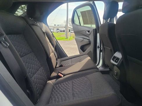 Used 2021 Chevrolet Equinox LT AWD/4WD image 21