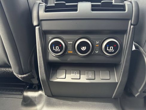 Used 2026 Land Rover Defender 110 S AWD/4WD image 16