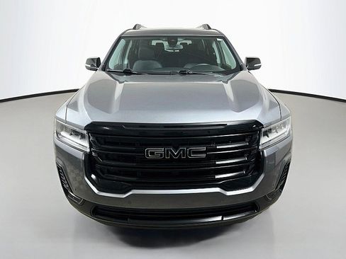 Used 2021 GMC Acadia SLE w/ Driver Convenience Package FWD image 2