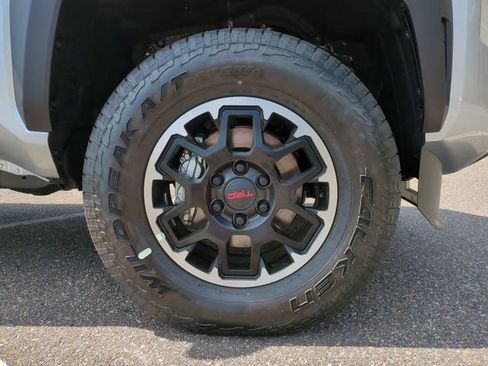 New 2026 Toyota Tacoma TRD Off-Road AWD/4WD image 11