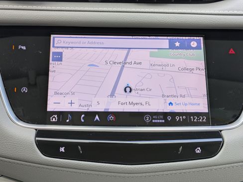 Certified 2024 Cadillac XT5 Premium Luxury FWD image 28