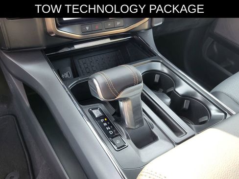 Used 2025 Ford F150 Lightning Lariat image 27