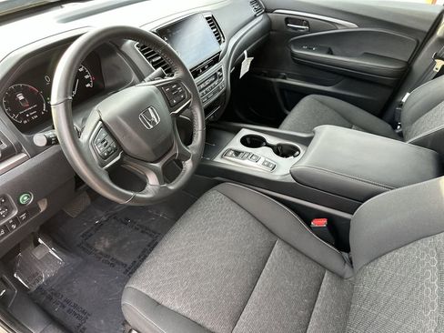 Used 2024 Honda Ridgeline Sport image 22