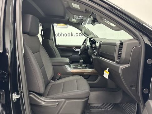 New 2026 Chevrolet Silverado 1500 LT image 33