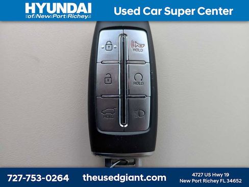 Used 2025 Genesis GV70 2.5T w/ Select Package AWD/4WD image 45