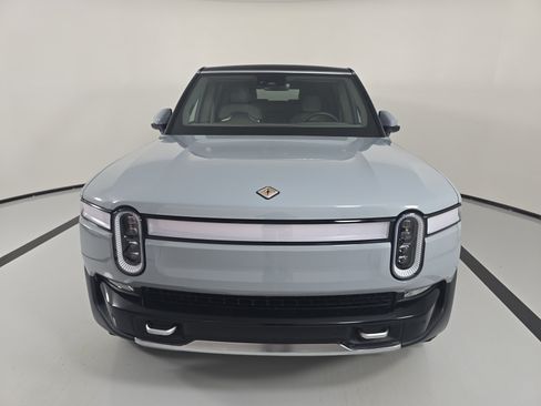 Used 2023 Rivian R1S Adventure AWD/4WD image 8