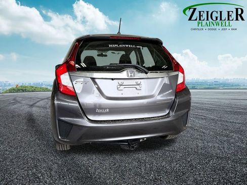 Used 2016 Honda Fit EX image 4