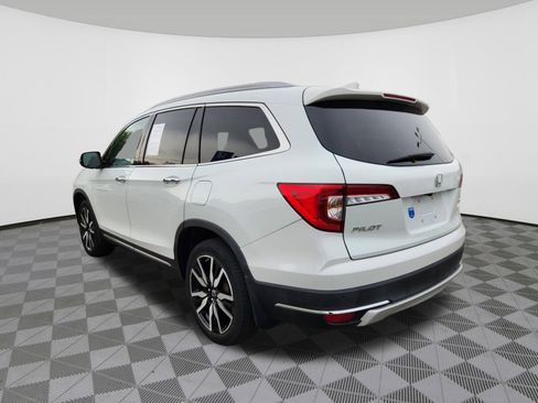 Used 2021 Honda Pilot Touring image 3