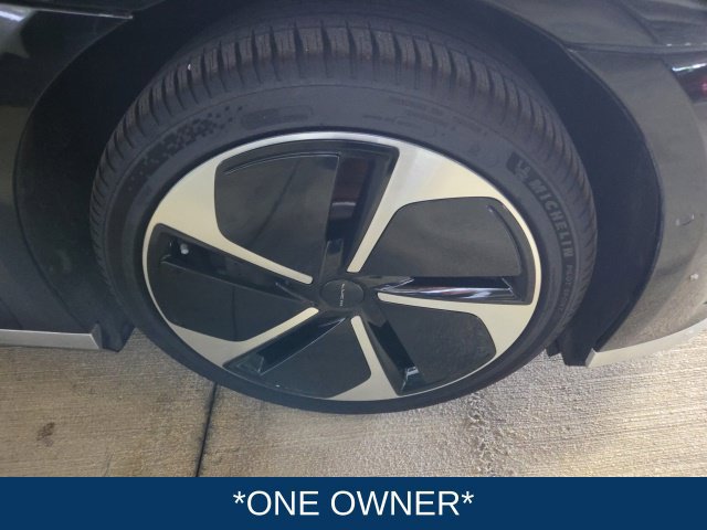 Used 2023 Lucid Air Pure AWD/4WD image 3