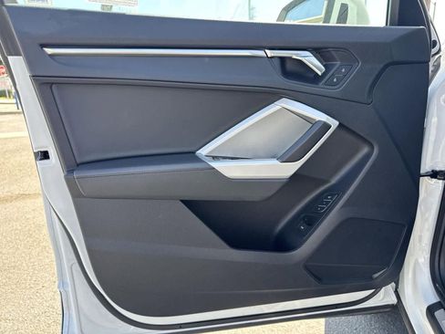 Used 2024 Audi Q3 2.0T Premium image 21