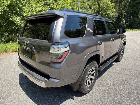 Used 2019 Toyota 4Runner TRD Off-Road AWD/4WD image 6