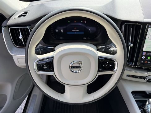 Used 2025 Volvo XC60 T8 Plus w/ Protection Package Premier image 21