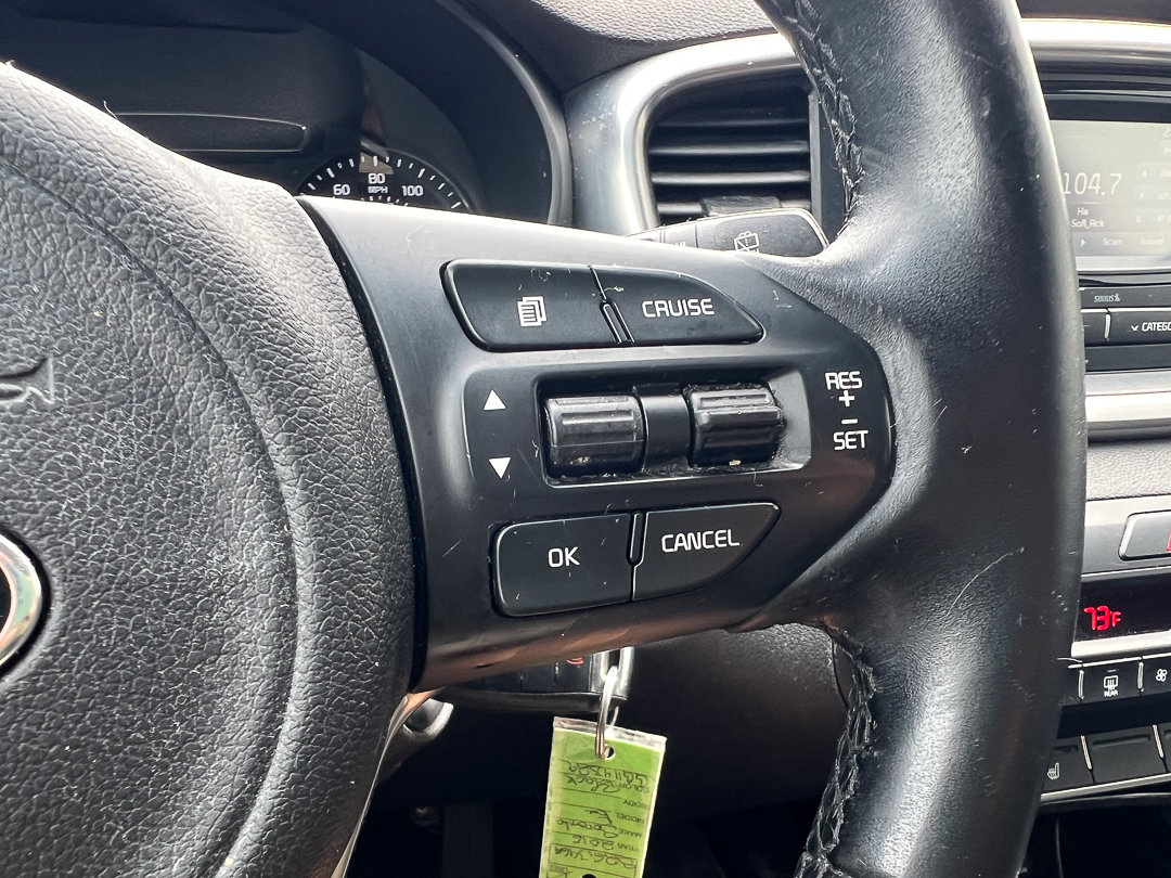 Used 2016 Kia Sorento EX FWD image 21