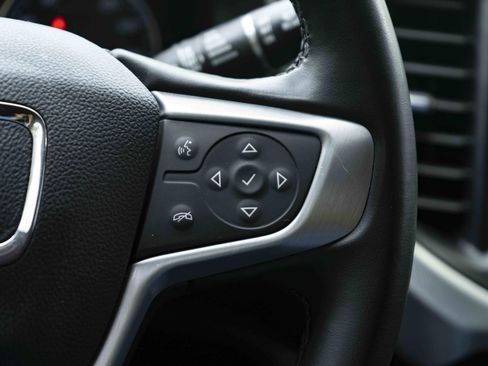 Used 2023 GMC Acadia SLT image 22