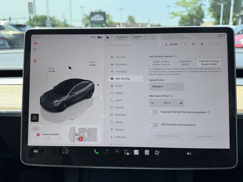 Used 2023 Tesla Model 3 Standard Range RWD image 29