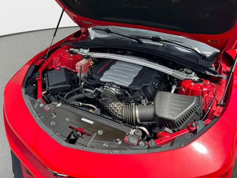 Used 2022 Chevrolet Camaro SS RWD image 11