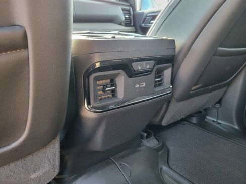 Used 2022 GMC Sierra 1500 AT4X image 31