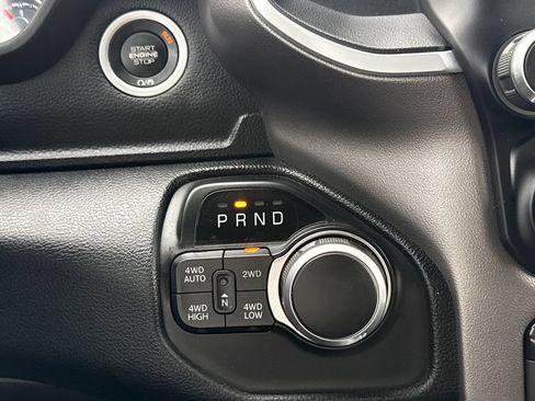 Used 2020 RAM 1500 Big Horn AWD/4WD image 26