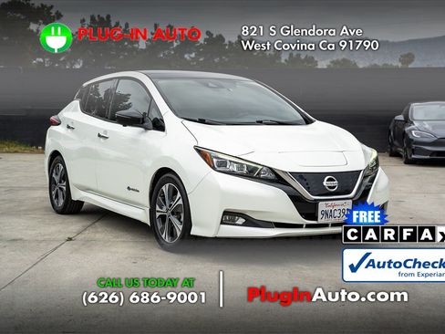 Used 2018 Nissan Leaf SL w/ SL Technology Package FWD image 3