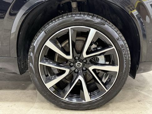 Used 2023 Volvo XC90 B6 Plus w/ Protection Package image 41